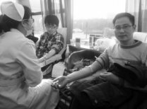 獻(xiàn)血獻(xiàn)愛(ài)心